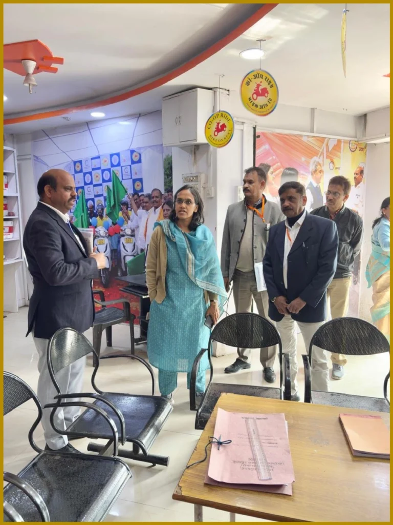 Top Cooperative Officials Praise Udaipur’s Bike on Rent Innovation