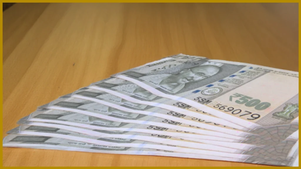 Indias Fiscal Deficit Reaches ₹9.8 Lakh Crore by January End