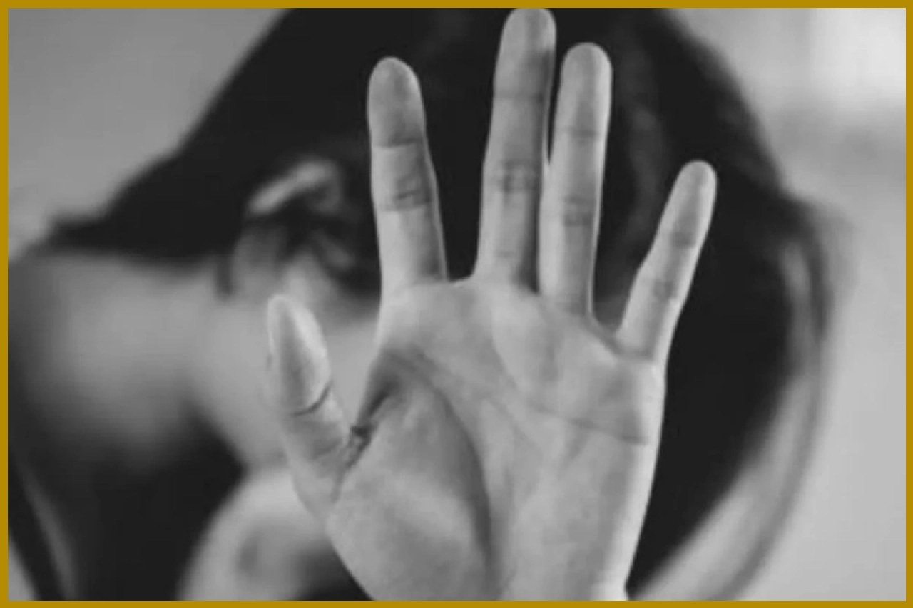 Udaipur Woman Alleges Assault by Two Individuals