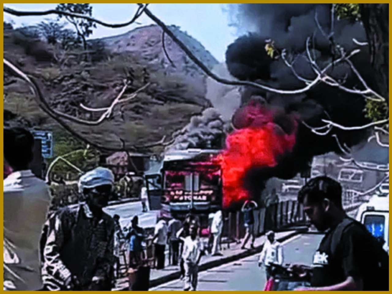 Fire Erupts in Bus on Udaipur-Ahmedabad Highway