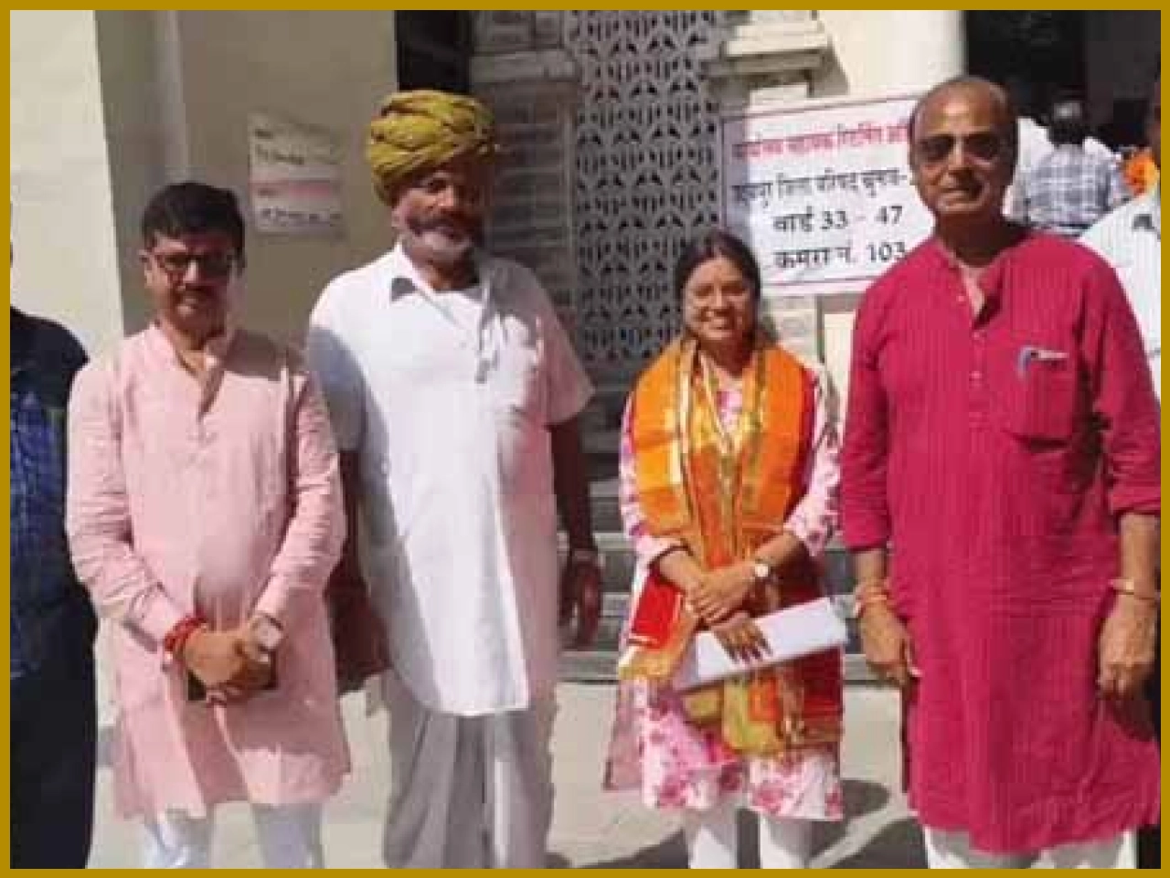 जिला परिषद चुनाव में पूर्व विधायक और सांसद की सक्रियता